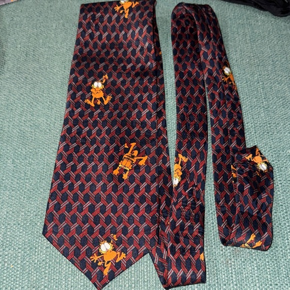 Garfield Other - Paws Addiction Garfield Tie 🔥